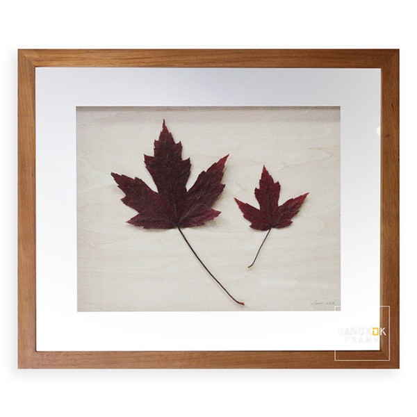 กรอบอลูมิเนียมกระจกสองด้านโชว์หน้าหลัง